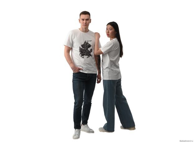 Футболка из качественного хлопка, мужчина, и девушка в профиль